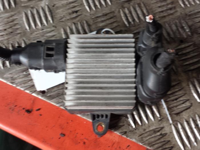 Gebruikte Computer Airco Hyundai Sonata 2.4 16V CVVT Prijs € 35,00 Margeregeling aangeboden door Autodemontagebedrijf Smit
