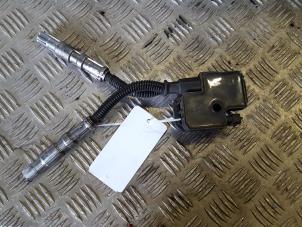 Gebruikte Bobine Mercedes E Combi (S210) 3.2 E-320 V6 18V Prijs € 35,00 Margeregeling aangeboden door Autodemontagebedrijf Smit