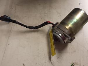 Gebruikte Servopomp Opel Combo (Corsa C) 1.7 DI 16V Prijs € 60,00 Margeregeling aangeboden door Autodemontagebedrijf Smit