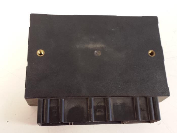 Computer Body Control van een Skoda Fabia (6Y2) 1.4 TDI 80 2006