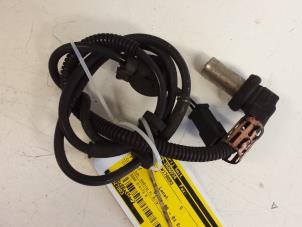 Gebruikte ABS Sensor Volkswagen Passat (3B2) 2.3 VR5 Prijs € 30,00 Margeregeling aangeboden door Autodemontagebedrijf Smit