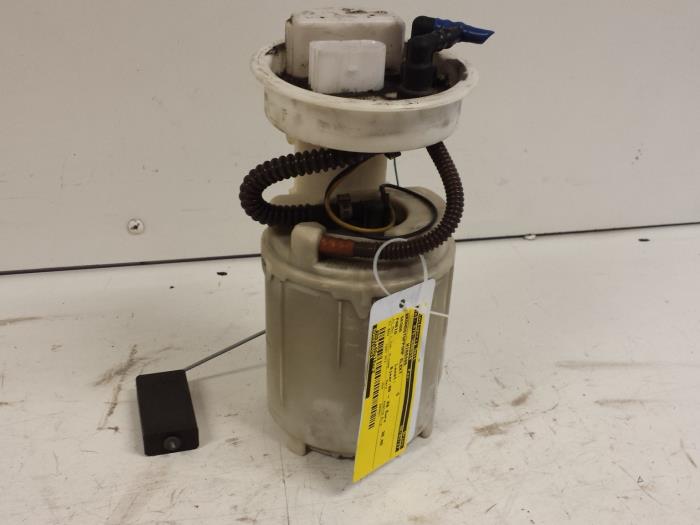 Gebruikte Tank element Pomp Skoda Fabia (6Y2) 1.4i Prijs € 30,00 Margeregeling aangeboden door Autodemontagebedrijf Smit