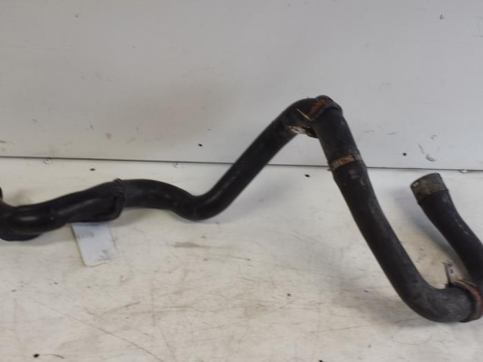 Gebruikte Intercooler Buis Opel Corsa D 1.3 CDTi 16V ecoFLEX Prijs € 40,00 Margeregeling aangeboden door Autodemontagebedrijf Smit