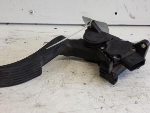 Gebruikte Gaspedaal Mercedes Sprinter 2t (901/902) 211 CDI 16V Prijs € 40,00 Margeregeling aangeboden door Autodemontagebedrijf Smit