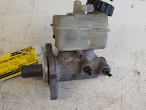 Gebruikte Hoofdremcilinder Mercedes A (W168) 1.6 A-160 Prijs € 30,00 Margeregeling aangeboden door Autodemontagebedrijf Smit