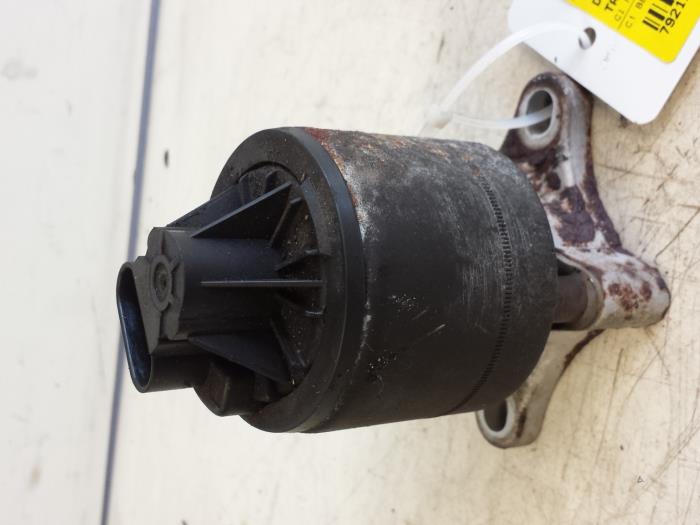 Gebruikte EGR Klep Chevrolet Tacuma 2.0 16V Prijs € 15,00 Margeregeling aangeboden door Autodemontagebedrijf Smit
