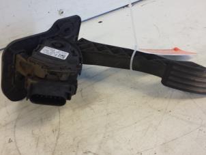 Gebruikte Gaspedaal Ford Transit 2.2 TDCi 16V Prijs € 20,00 Margeregeling aangeboden door Autodemontagebedrijf Smit