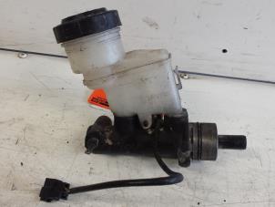 Gebruikte Hoofdremcilinder Daihatsu Terios (J1) 1.3 16V 4x4 Prijs € 30,00 Margeregeling aangeboden door Autodemontagebedrijf Smit