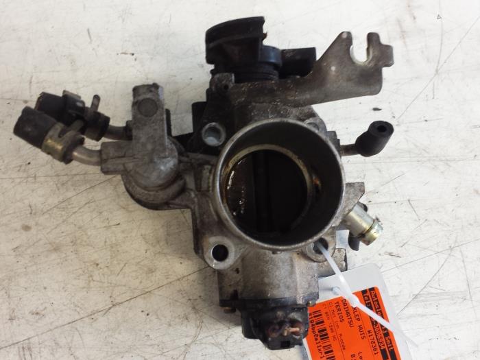 Gebruikte Gasklephuis Daihatsu Terios (J1) 1.3 16V 4x4 Prijs € 40,00 Margeregeling aangeboden door Autodemontagebedrijf Smit