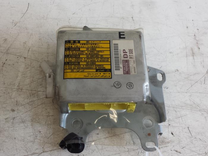 Gebruikte Airbag Module Lexus IS (E2) 200 2.0 24V Prijs € 25,00 Margeregeling aangeboden door Autodemontagebedrijf Smit