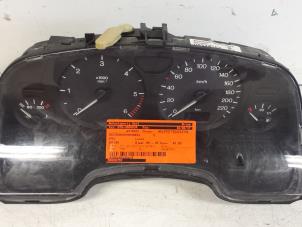 Gebruikte Cockpit Opel Zafira (F75) 2.0 DTI 16V Prijs € 45,00 Margeregeling aangeboden door Autodemontagebedrijf Smit