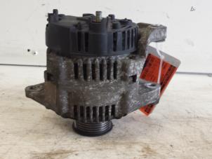 Gebruikte Dynamo Renault Clio II Societe (SB) 1.9D Prijs € 30,00 Margeregeling aangeboden door Autodemontagebedrijf Smit