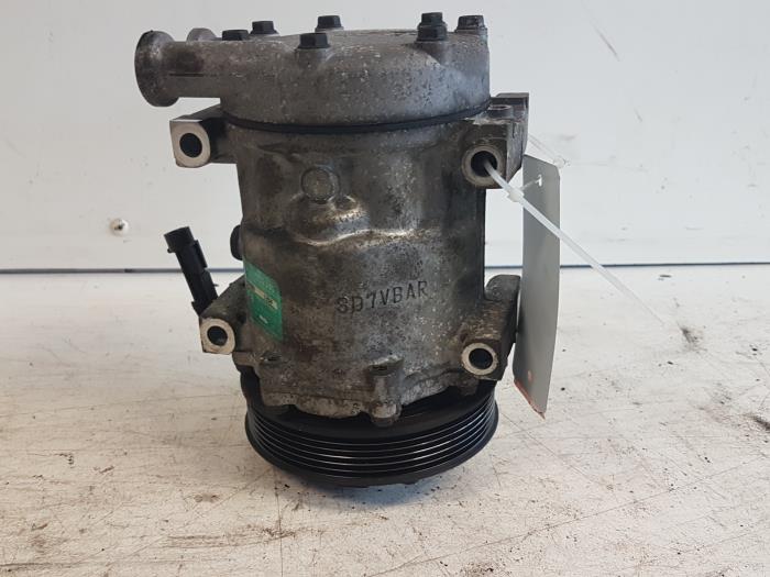 Gebruikte Aircopomp Alfa Romeo 147 (937) 1.6 HP Twin Spark 16V Prijs € 45,00 Margeregeling aangeboden door Autodemontagebedrijf Smit