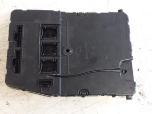 Gebruikte Computer Body Control Renault Megane II (LM) 1.6 16V Prijs € 35,00 Margeregeling aangeboden door Autodemontagebedrijf Smit