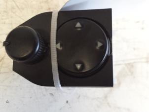 Gebruikte Spiegel Schakelaar Audi A3 (8L1) 1.6 Prijs € 10,00 Margeregeling aangeboden door Autodemontagebedrijf Smit