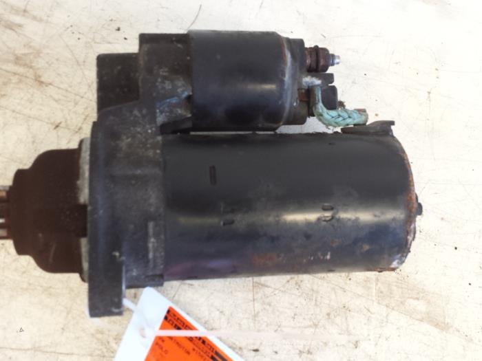 Gebruikte Startmotor Volkswagen Polo IV (9N1/2/3) 1.9 TDI 100 Prijs € 45,00 Margeregeling aangeboden door Autodemontagebedrijf Smit