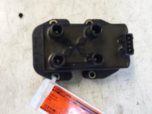 Gebruikte Bobine Peugeot 405 II Break (4E) 1.6 GRi,SRi Prijs € 40,00 Margeregeling aangeboden door Autodemontagebedrijf Smit