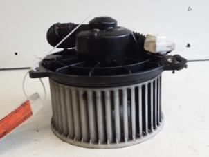 Gebruikte Aanjager Mazda 626 (GF12) 1.8i 16V Prijs € 30,00 Margeregeling aangeboden door Autodemontagebedrijf Smit