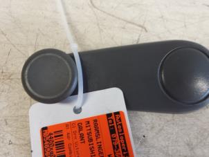 Gebruikte Raamslinger Mitsubishi Galant Wagon (EA/EC) 2.0 16V Prijs € 10,00 Margeregeling aangeboden door Autodemontagebedrijf Smit