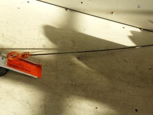 Gebruikte Olie Peilstok Seat Ibiza II Facelift (6K1) 1.4 Select Prijs € 15,00 Margeregeling aangeboden door Autodemontagebedrijf Smit