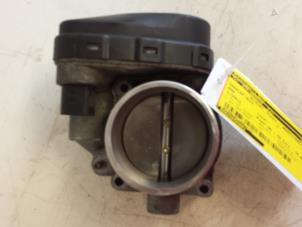 Gebruikte Gasklephuis BMW 3 serie (E46/2C) 325 Ci 24V Prijs € 45,00 Margeregeling aangeboden door Autodemontagebedrijf Smit