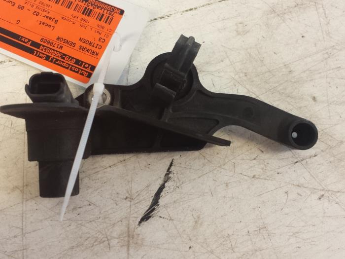 Gebruikte Krukas sensor Citroen C3 (FC/FL/FT) 1.4 Prijs € 10,00 Margeregeling aangeboden door Autodemontagebedrijf Smit