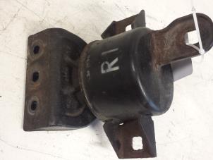 Gebruikte Motorsteun Chevrolet Kalos (SF48) 1.4 Prijs € 15,00 Margeregeling aangeboden door Autodemontagebedrijf Smit