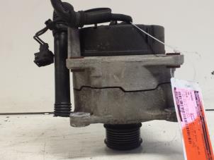 Gebruikte Dynamo Volkswagen Golf IV (1J1) 2.3 V5 GTI Prijs € 55,00 Margeregeling aangeboden door Autodemontagebedrijf Smit