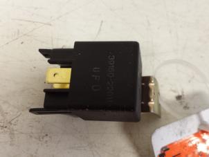 Gebruikte Relais Hyundai Coupe 2.0i 16V Prijs € 10,00 Margeregeling aangeboden door Autodemontagebedrijf Smit