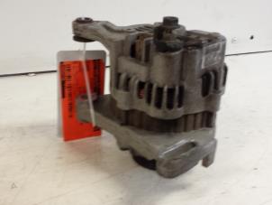 Gebruikte Dynamo Renault Twingo (C06) 1.2 Prijs € 35,00 Margeregeling aangeboden door Autodemontagebedrijf Smit