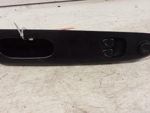 Gebruikte Schakelblok ruiten Chevrolet Matiz 0.8 S,SE Prijs € 15,00 Margeregeling aangeboden door Autodemontagebedrijf Smit