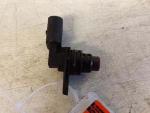 Gebruikte Nokkenas Sensor Volkswagen Polo III (6N2) 1.4 Prijs € 20,00 Margeregeling aangeboden door Autodemontagebedrijf Smit