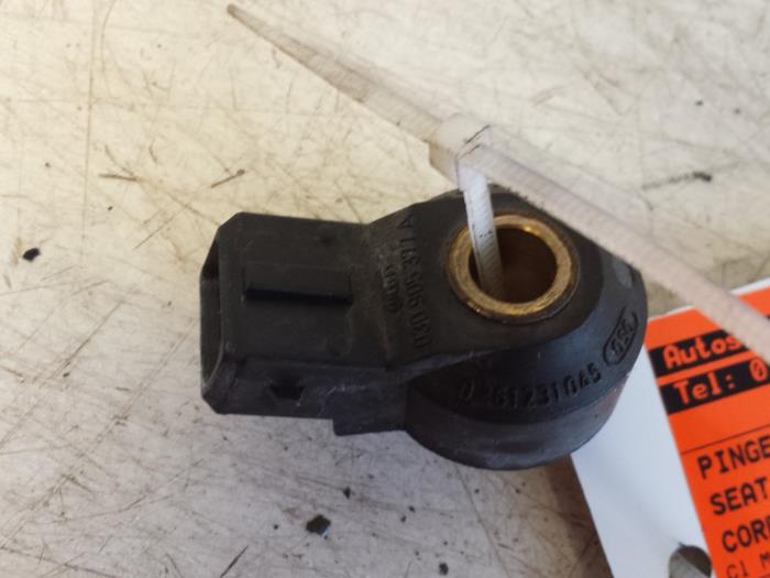 Pingelsensor van een Seat Cordoba Facelift (6C2/6K2) 1.4 16V 2001