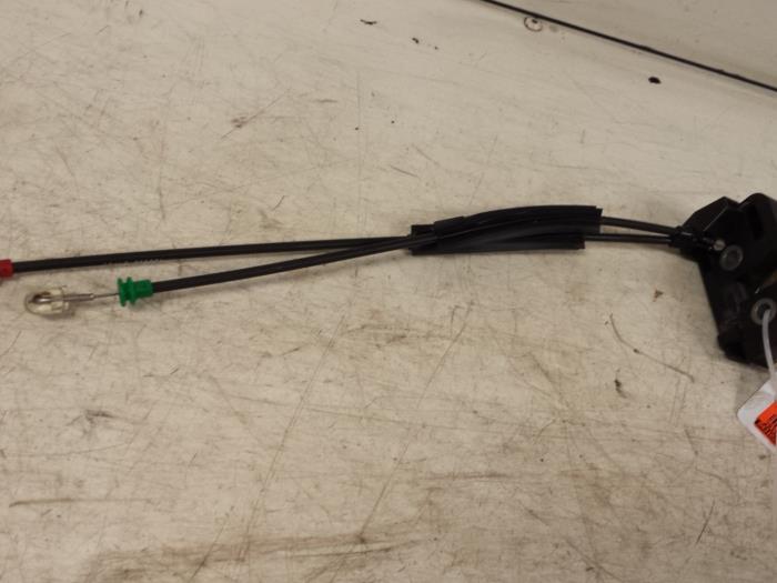 Slotmechaniek Achterklep van een Ford Fiesta 5 (JD/JH) 1.6 16V 2003