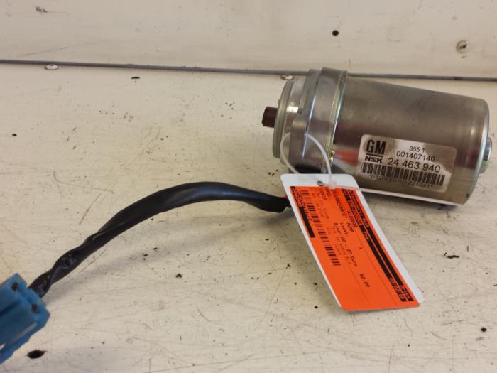 Gebruikte Servopomp Opel Corsa C (F08/68) 1.2 16V Prijs € 60,00 Margeregeling aangeboden door Autodemontagebedrijf Smit