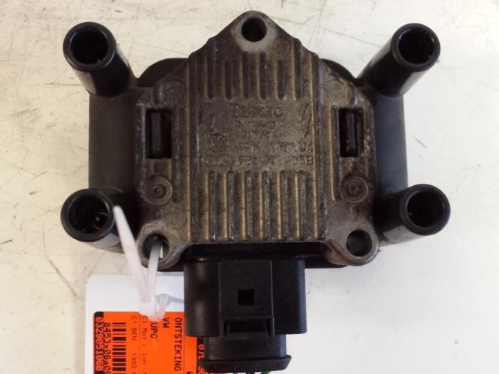 Gebruikte Ontstekingsmodule Volkswagen Lupo (6X1) 1.4 16V 75 Prijs € 15,00 Margeregeling aangeboden door Autodemontagebedrijf Smit