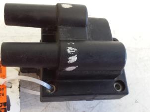 Gebruikte Bobine Renault Kangoo (KC) 1.4 Prijs € 15,00 Margeregeling aangeboden door Autodemontagebedrijf Smit