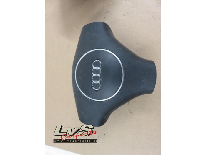 Audi A4 Airbag gauche (volant)