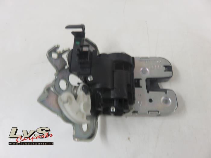 Audi A5 Tailgate lock mechanism