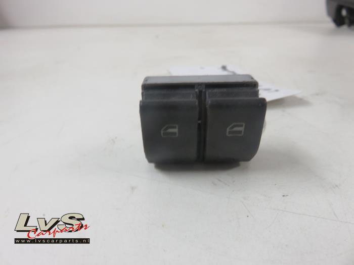 Volkswagen Polo Electric window switch