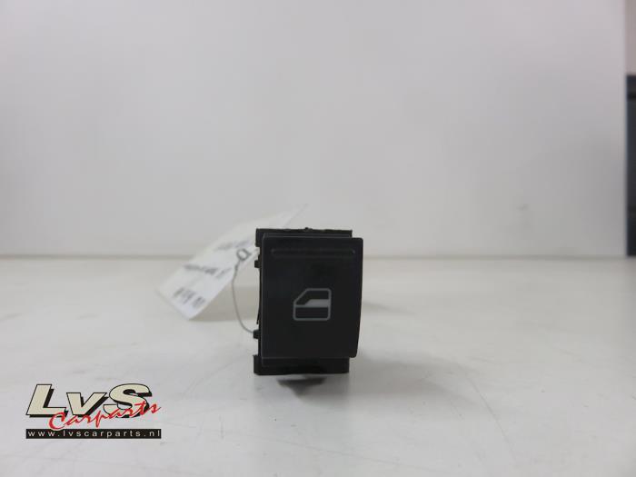 Volkswagen Polo Electric window switch