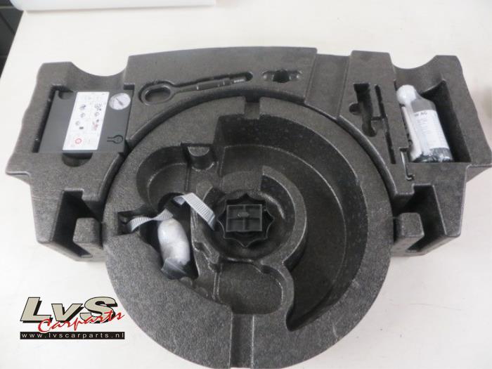 Reservewielset, 45,7 cm (18 inch), compatibel met @udi A3