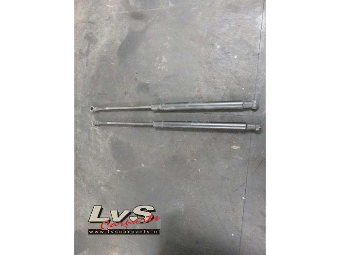 Fiat Punto Set of gas struts for boot