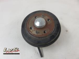 Gebruikte Fusee rechts-achter Fiat 500 (312) 1.2 Prijs € 61,00 Margeregeling aangeboden door LvS Carparts