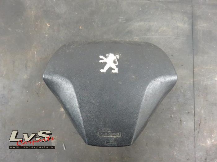Peugeot Bipper Left airbag (steering wheel)