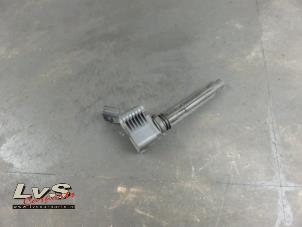 Gebruikte Pen Bobine Volkswagen Golf VII Variant (AUVV) 2.0 R 4 Motion 16V Prijs € 16,00 Margeregeling aangeboden door LvS Carparts