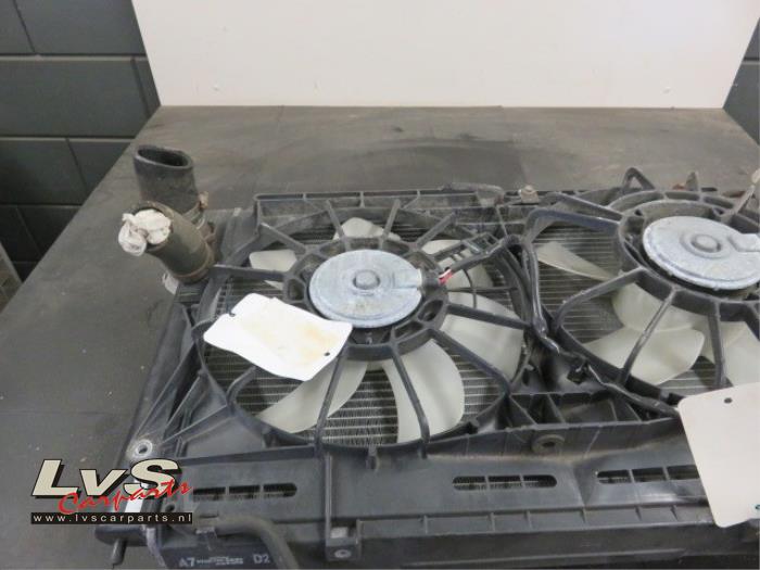 Toyota Corolla Verso Cooling fans