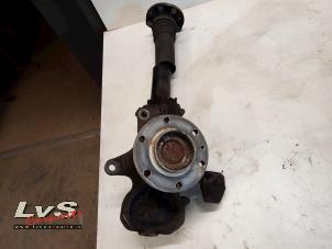 Gebruikte Mac Phersonpoot links-voor Volkswagen Crafter 2.5 TDI 30/35/50 Prijs € 57,00 Margeregeling aangeboden door LvS Carparts