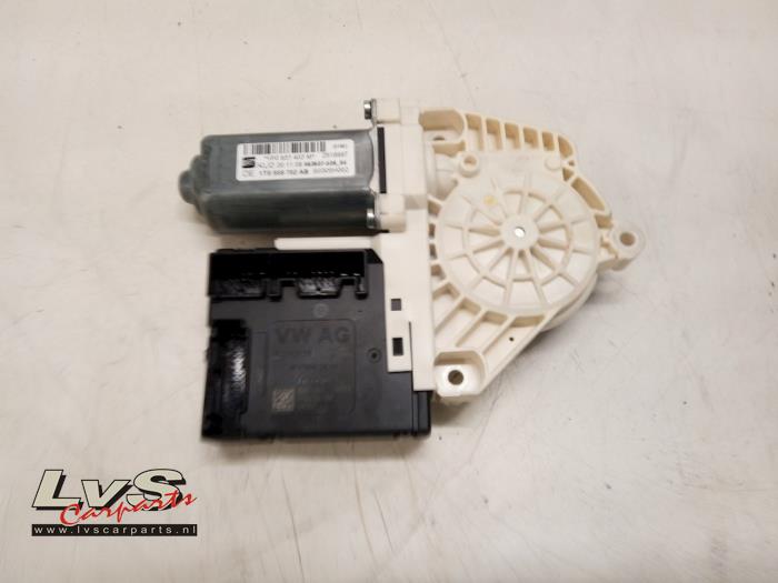 Seat Leon Door window motor