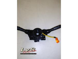 Gebruikte Combischakelaar Stuurkolom Peugeot 107 1.4 HDI Prijs € 36,00 Margeregeling aangeboden door LvS Carparts